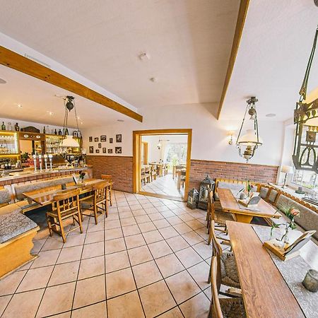 Zum Eichenfrieden Hotel Rade  Eksteriør billede