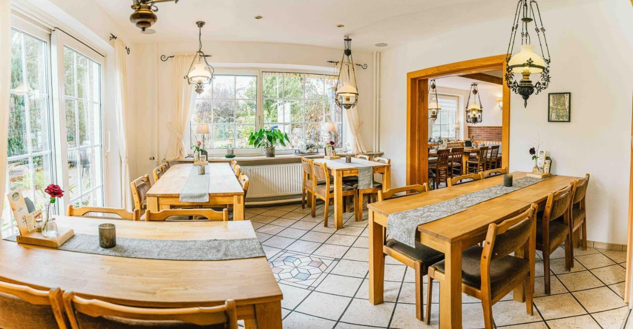 Zum Eichenfrieden Hotel Rade  Eksteriør billede